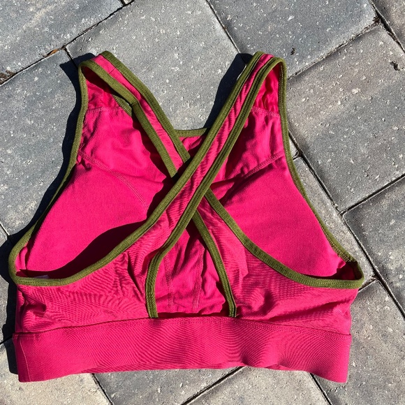 Fabletics Siena High-Impact Padded Sports Bra Pink and Green Size Medium - Picture 6 of 8